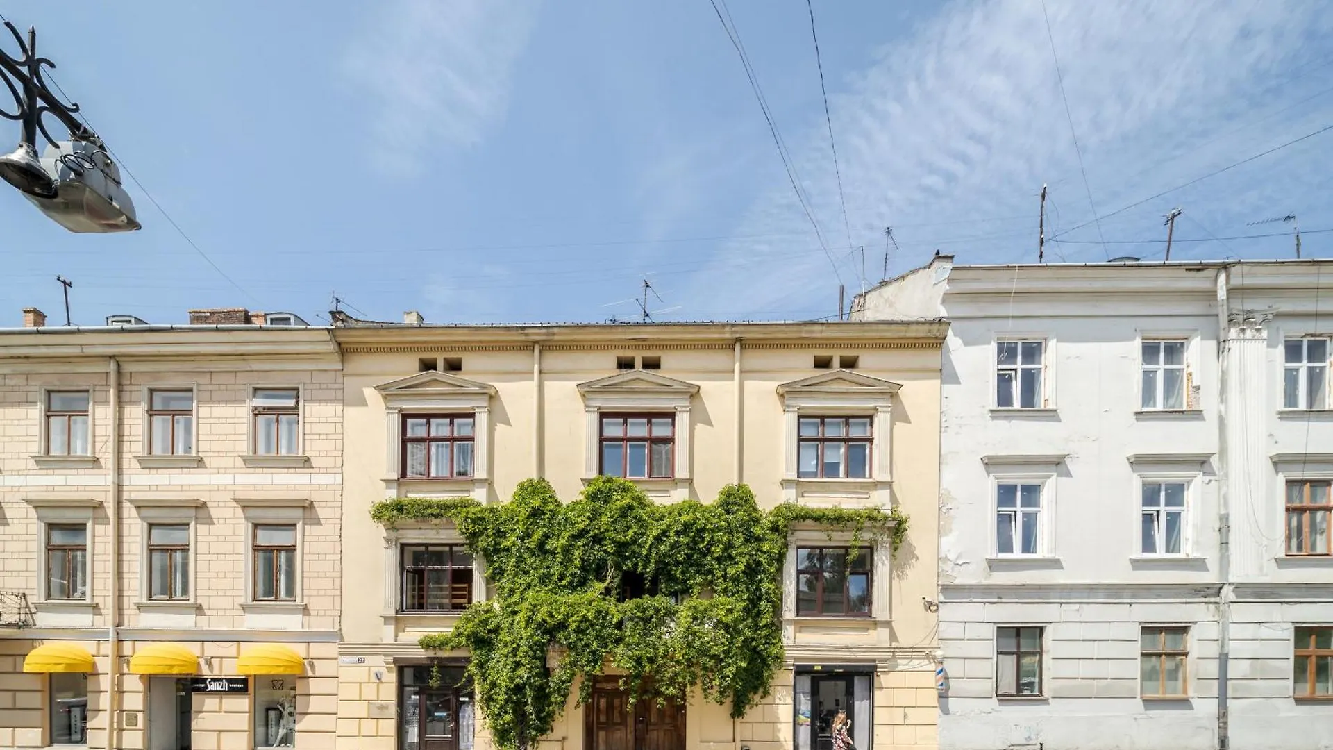 Є Світло, Кондиціонер, Центр Lviv 0*,  Ukraine